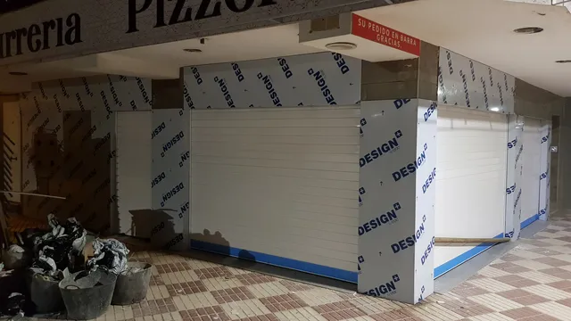 Trabajo de fachadas realizado por Rótulos Pixeles, proyecto 9