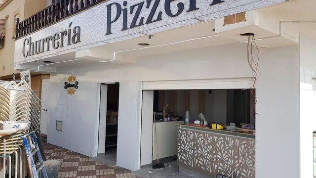 Trabajo de fachadas realizado por Rótulos Pixeles, proyecto 11