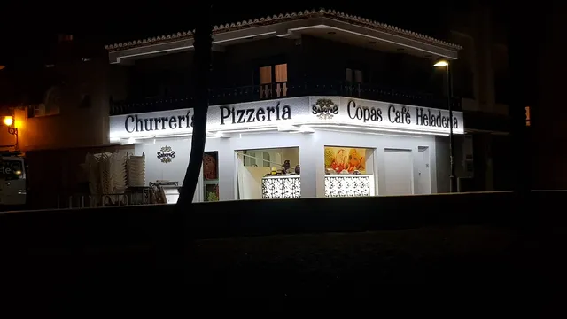 Trabajo de fachadas realizado por Rótulos Pixeles, proyecto 19