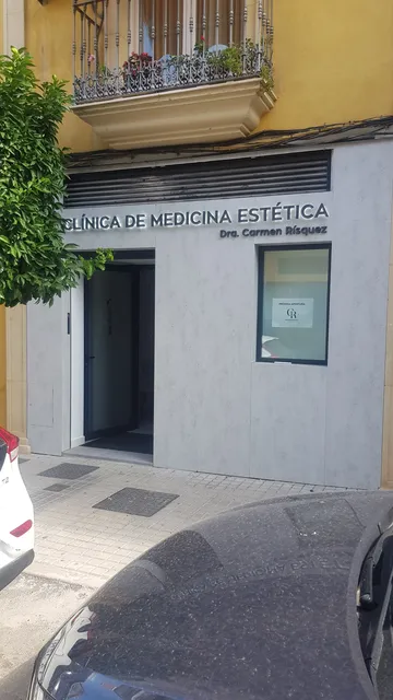 Trabajo de fachadas realizado por Rótulos Pixeles, proyecto 38
