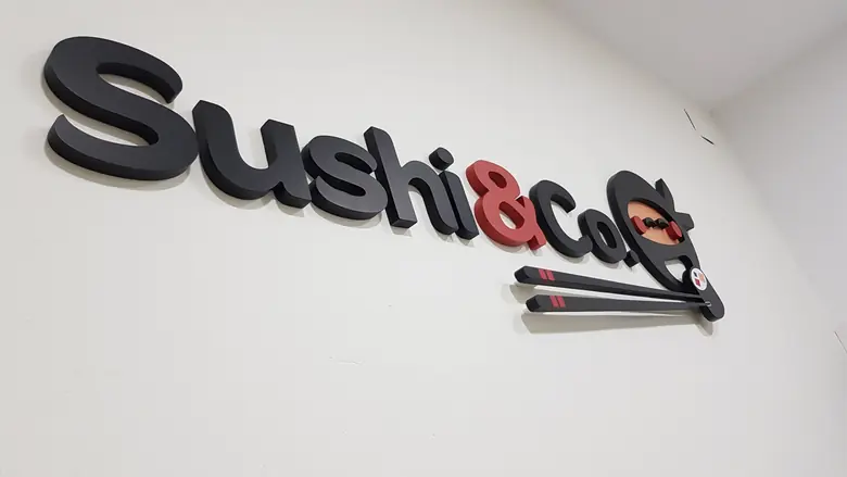Trabajo de letras corpóreas realizado por Rótulos Pixeles, proyecto 13