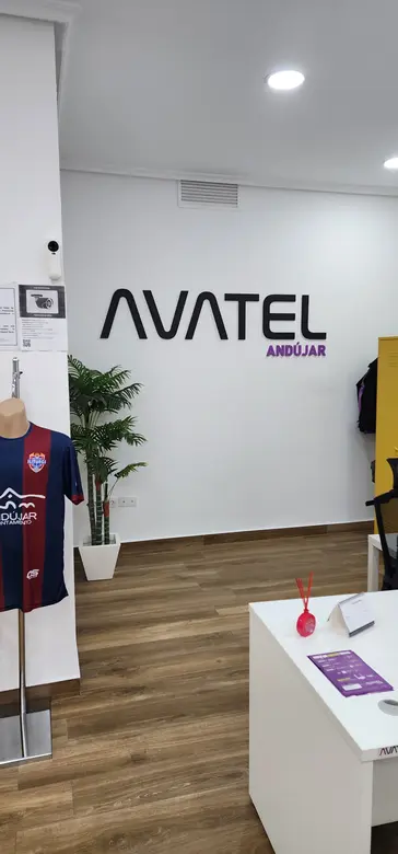 Trabajo de letras corpóreas realizado por Rótulos Pixeles, proyecto 102
