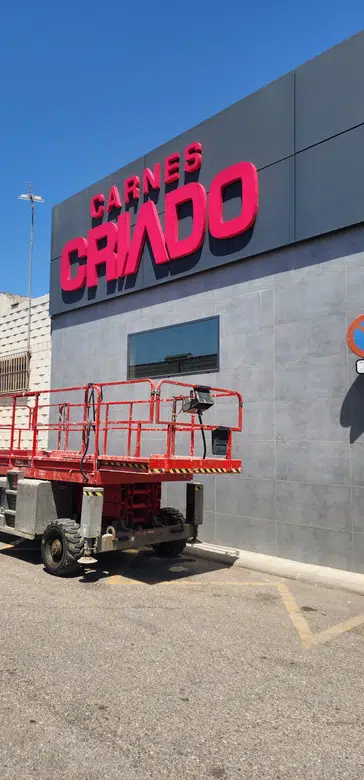 Trabajo de letras corpóreas realizado por Rótulos Pixeles, proyecto 133