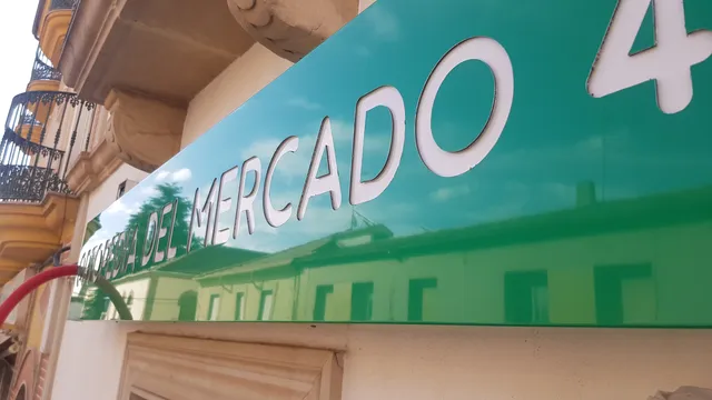 Trabajo de rótulos luminosos realizado por Rótulos Pixeles, proyecto 22