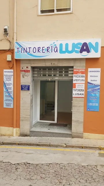 Trabajo de rótulos luminosos realizado por Rótulos Pixeles, proyecto 27