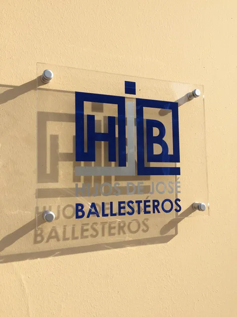 Trabajo de señalética realizado por Rótulos Pixeles, proyecto 3